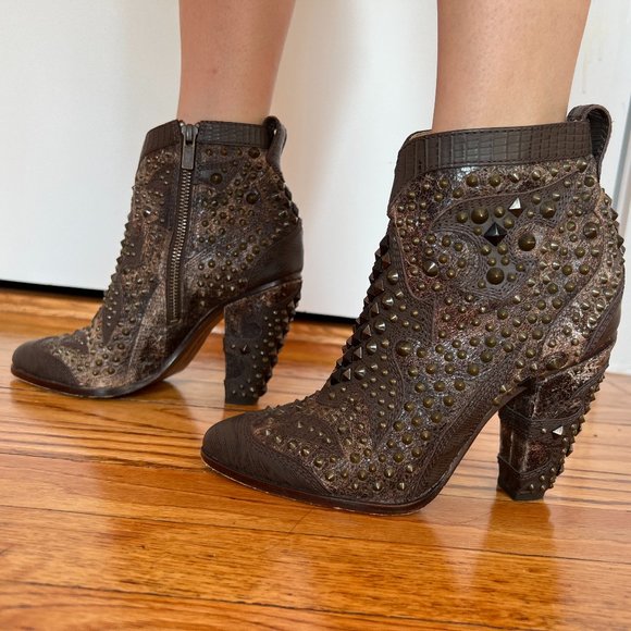 Frye Shoes - Frye Boots